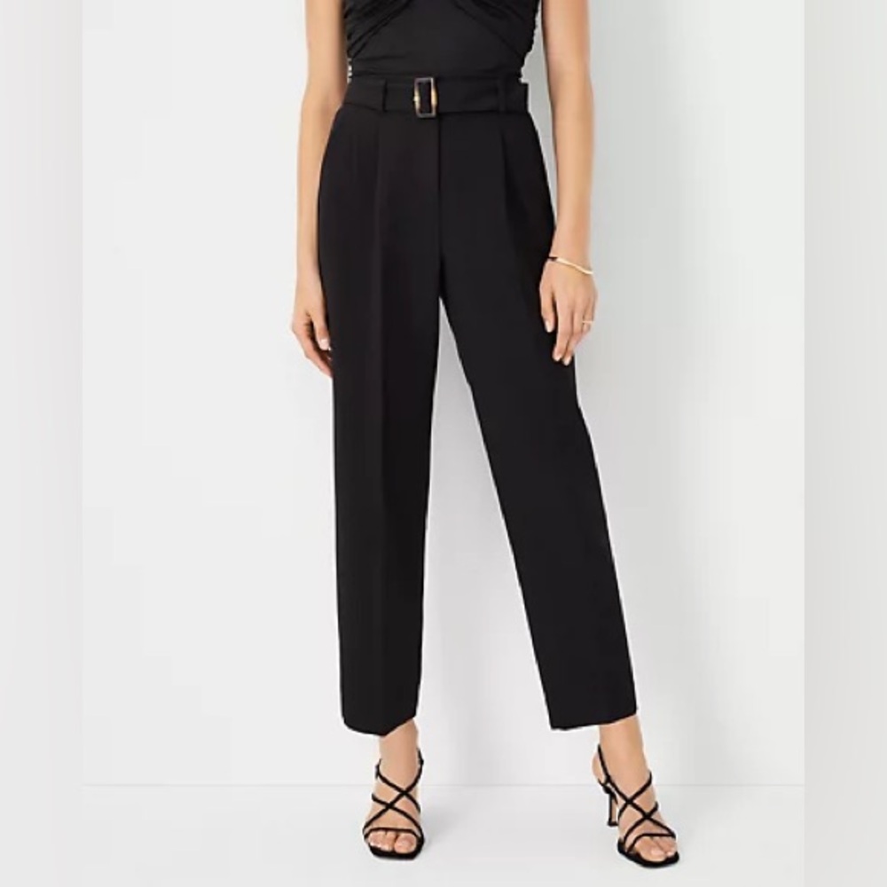 NWT Ann Taylor Belted Taper Pant Size 0